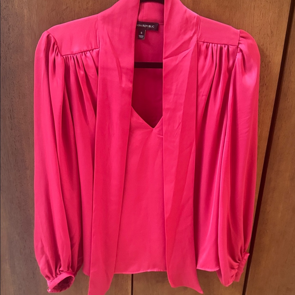 Banana Republic Women's Vibrant Pink Blouse